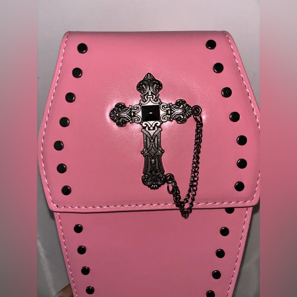 NWT - EASTER Baby Pink Cross Accent Purse - Coffin Shaped Bag - Picture 5 of 12
